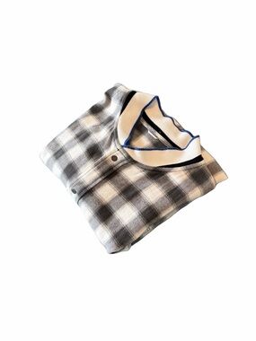 Kit and Ace Plaid Button-Up Shirt with Contrast Collar - Gray & White